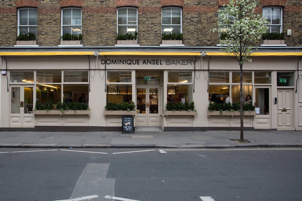 Clarendon Street by Onefinestay