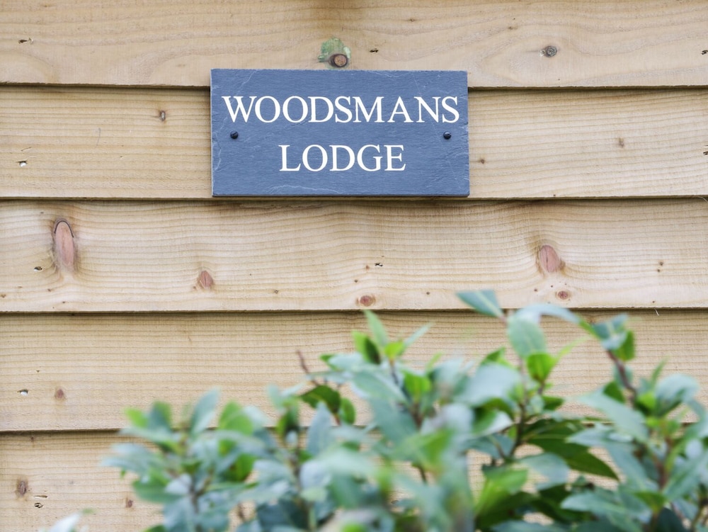 Woodman's Lodge view 3