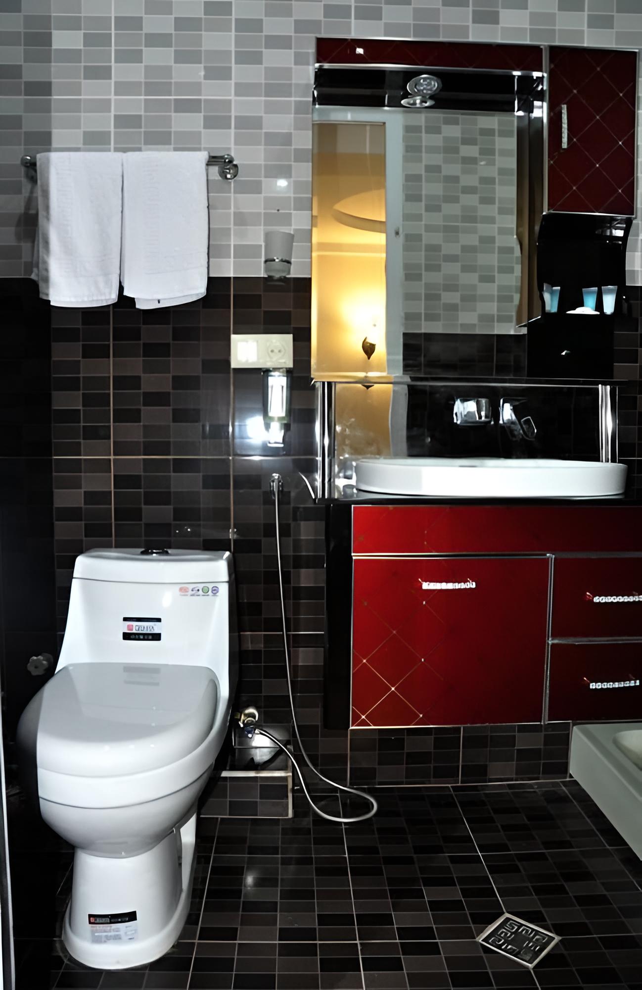 Hotel White Palace