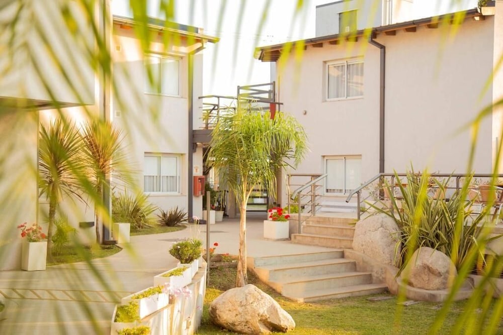 Good Life Resort
