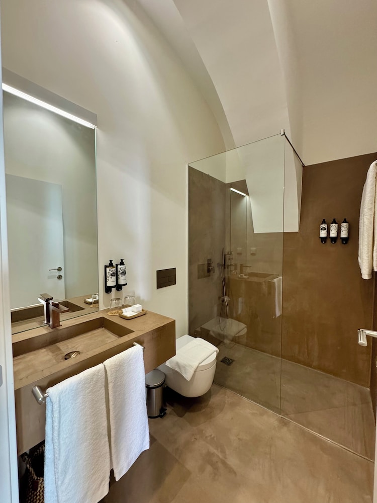 CICIOSO Boutique Hotel
