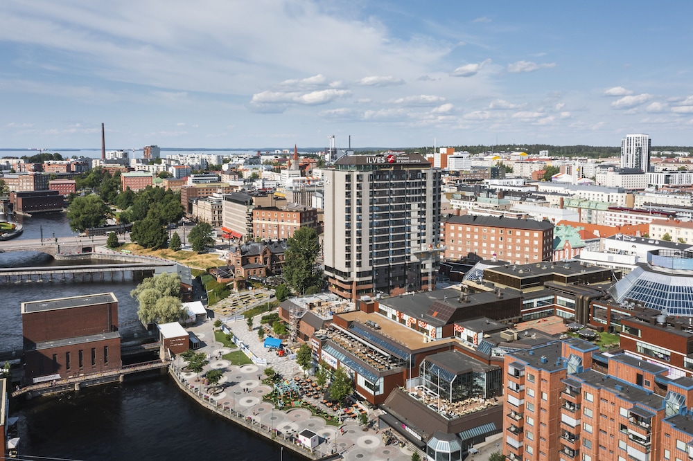 Tampere Vacations - Original Sokos Hotel Ilves - Property Image 1