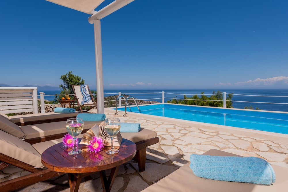 Orfos Villas