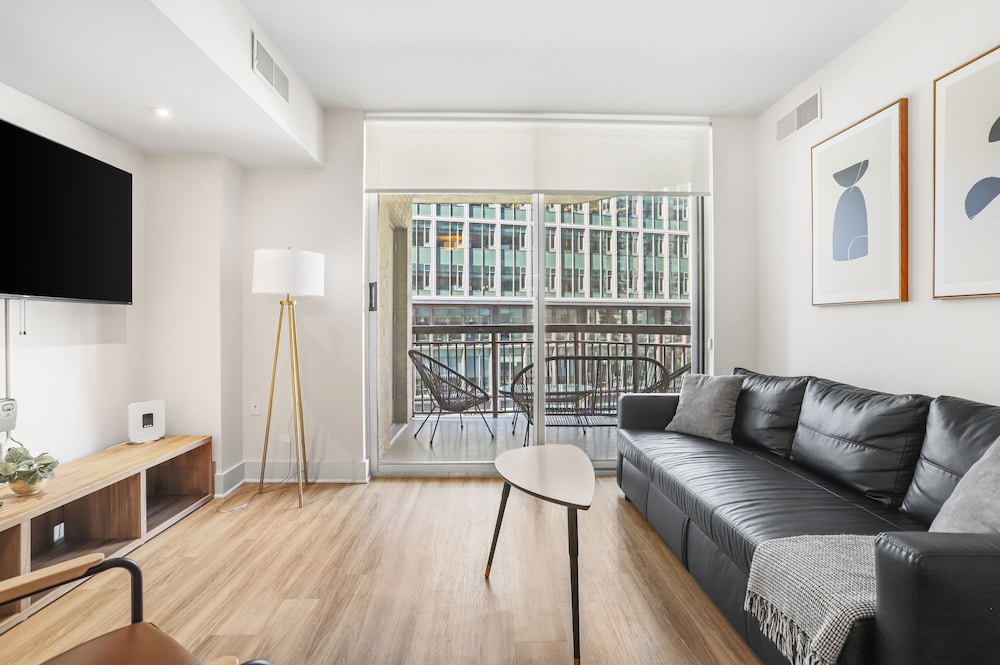 Well Appointed Apartments W Full Comfort