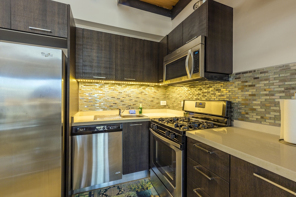 Palm Aruba Condos