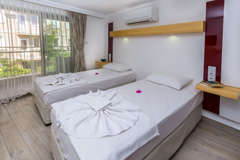 Defne Hotel - Image 12