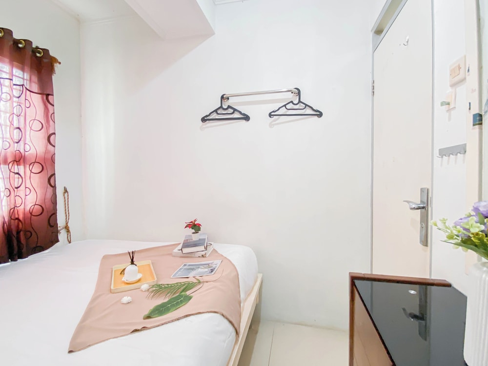 Simply 2Br Apartment Near Binus University At Menara Kebon Jeruk