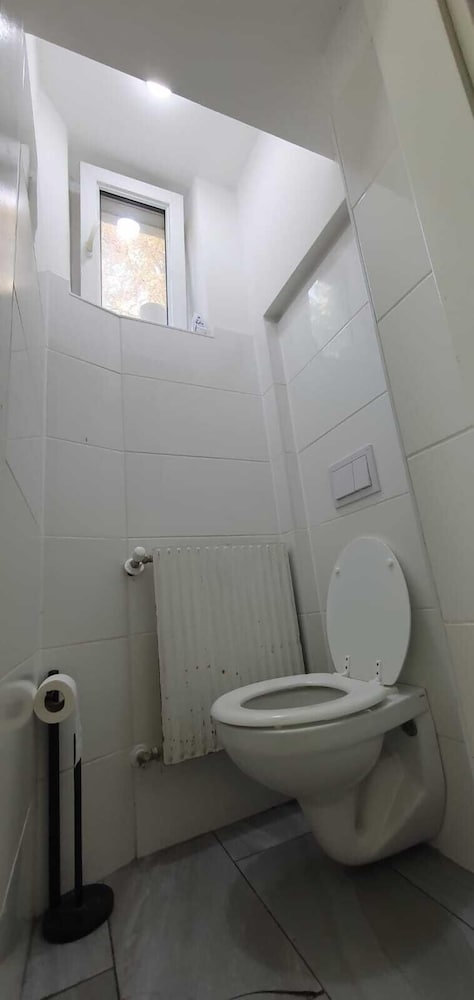 Spacious 5BR Apt 6 to Min Enkplatz