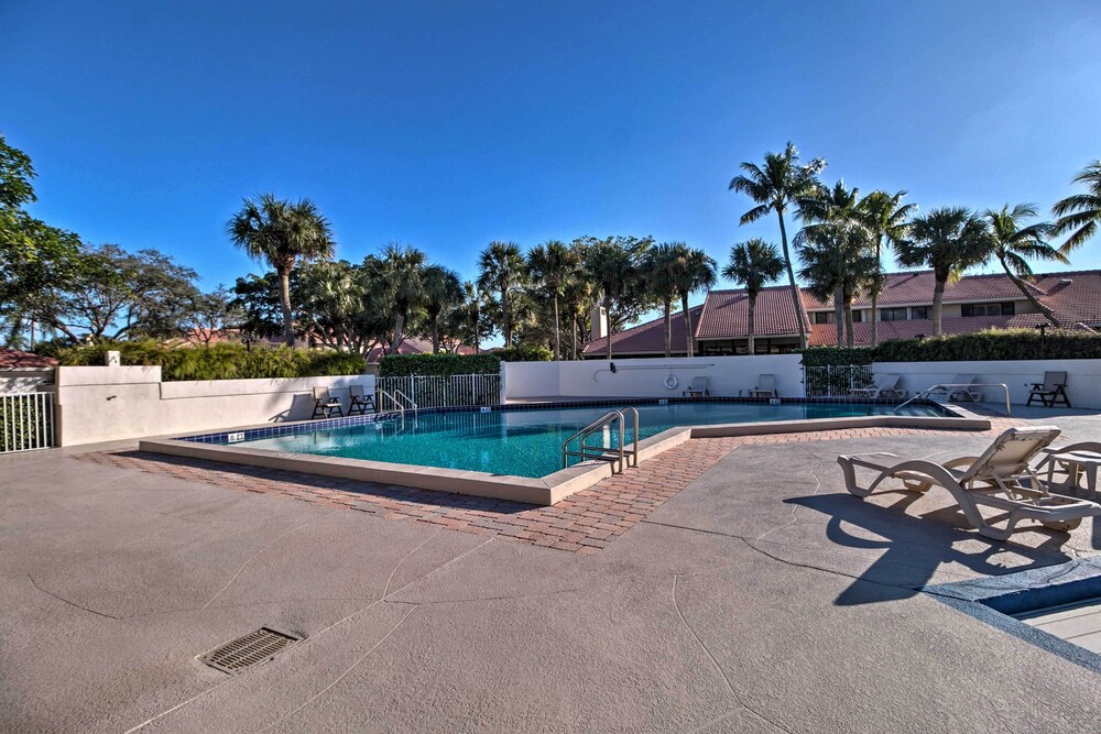 Palm Beach Retreat w/ Pool: 1 Mi to PGA Golf - Property Image 10