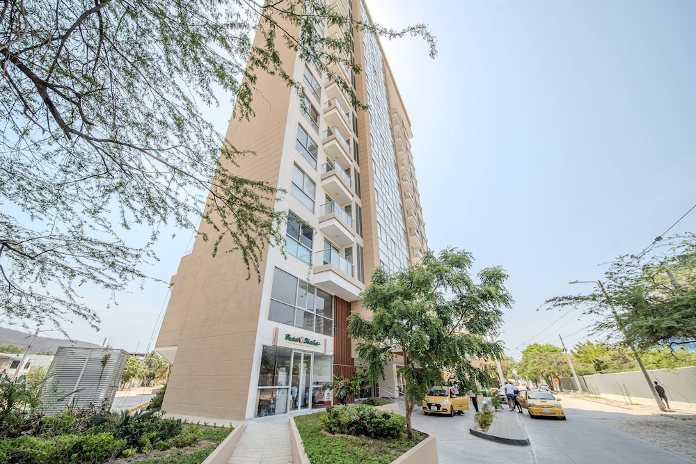 Salguero Suites