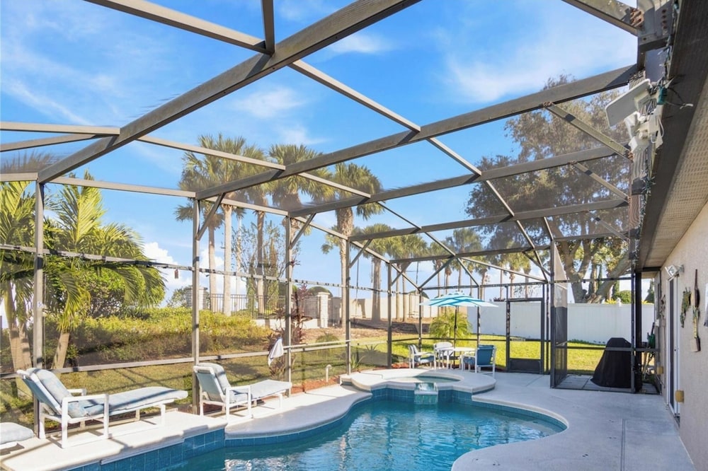 Magic Oasis Retreat