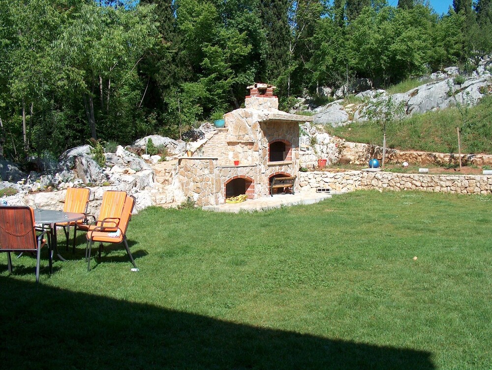 Villa Petra view 4