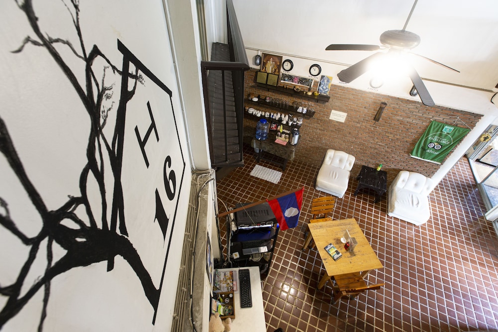 Home16 Hostel 16