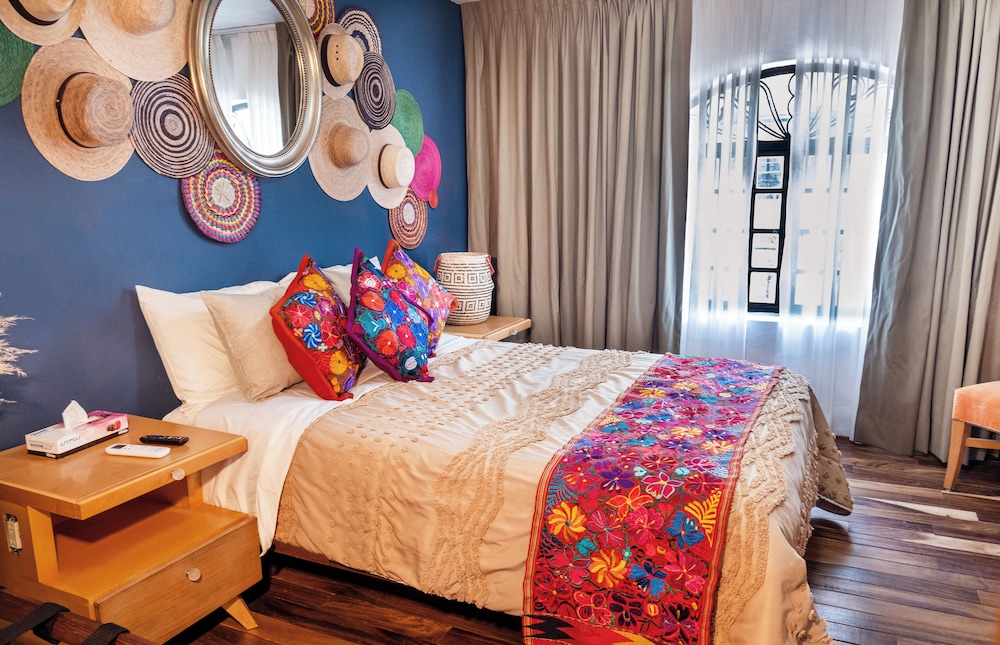 Homestal California Hostal Tlaquepaque