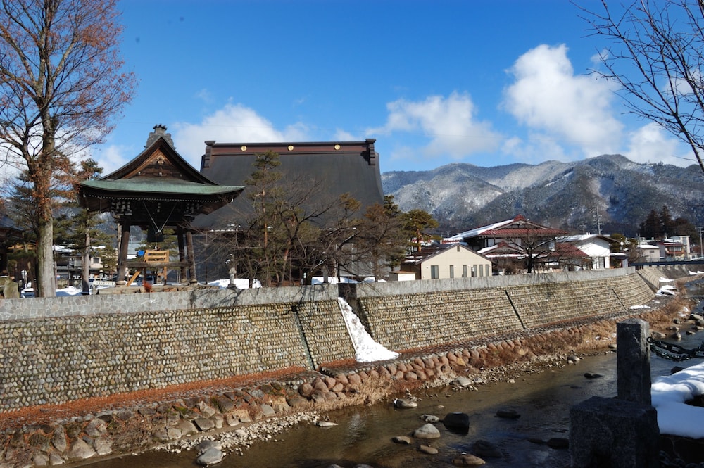 Yatsusankan