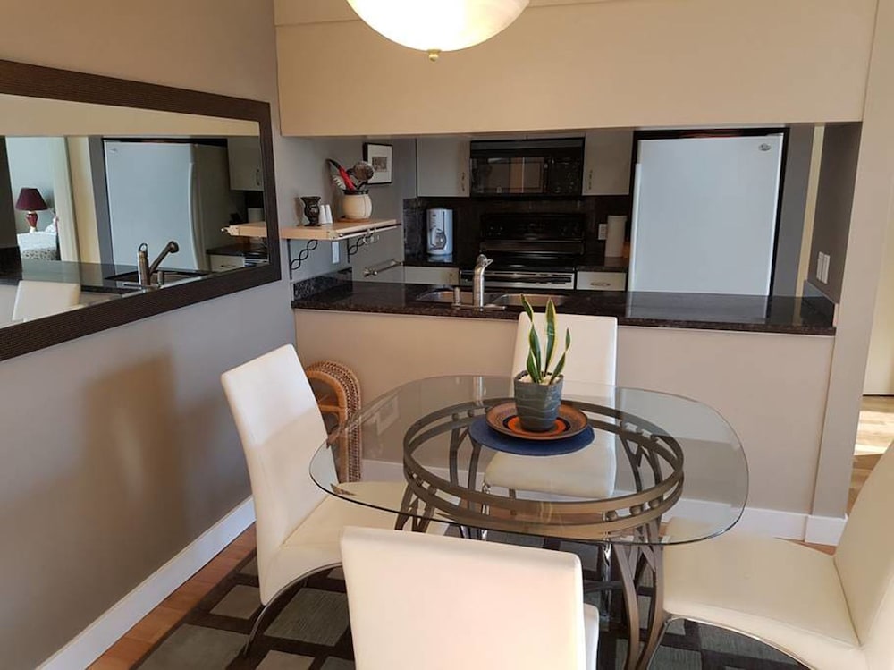 Apartments in Downtown Vancouver