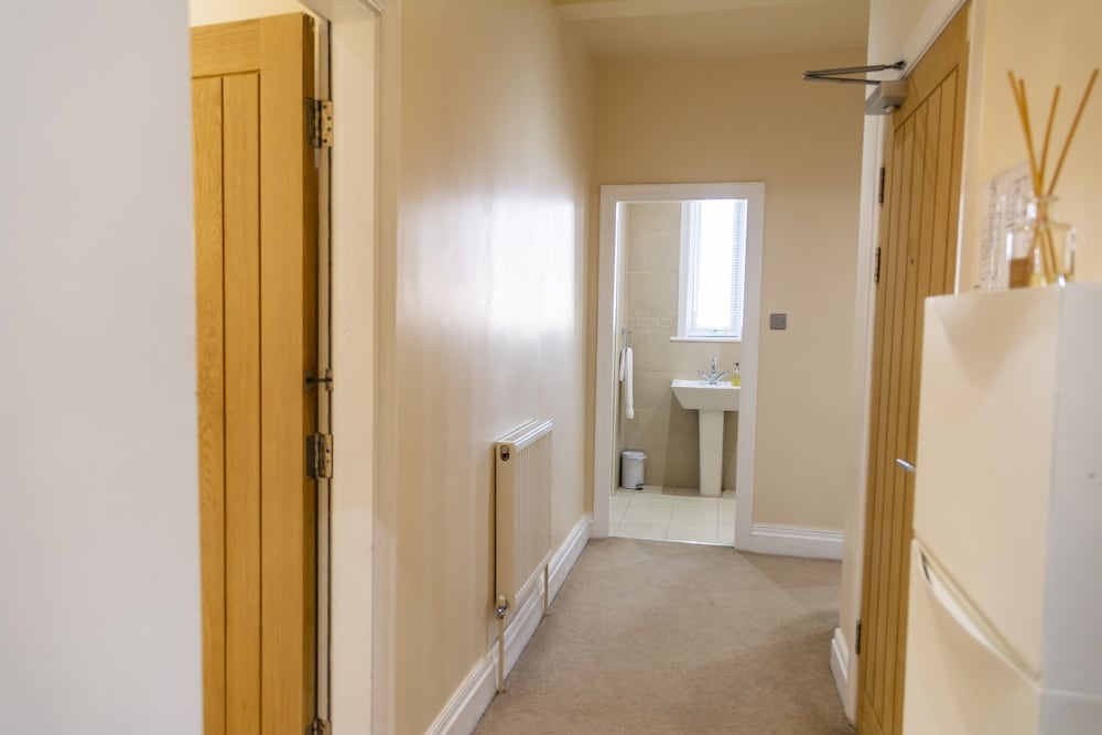 Luxury Apt No 1 - Two Bed Apartment view 5