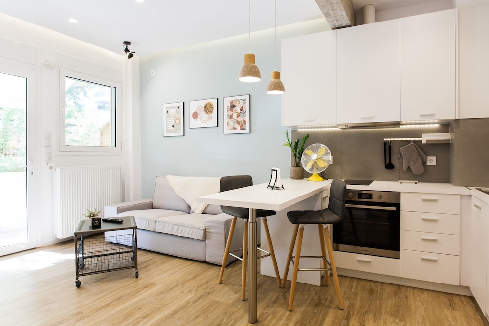 Kifisia Vacations - Kifissia Central Stylish Fresh 1 Bedroom Apartment near Metro - Property Image 1