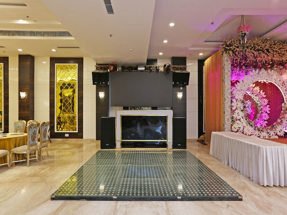 meeting & event spaces