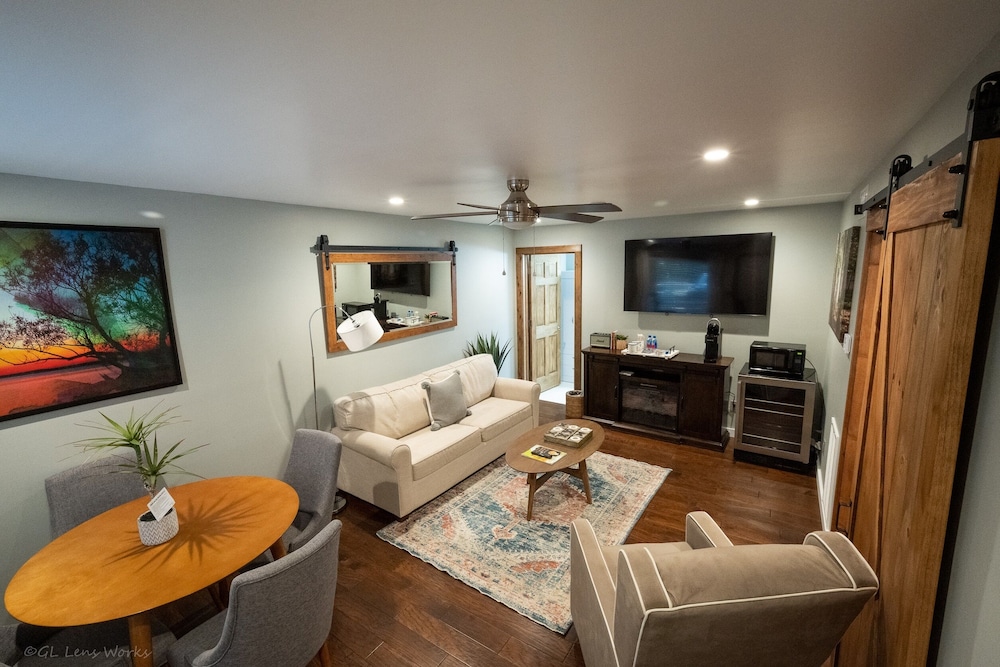 Rayburn Resorts