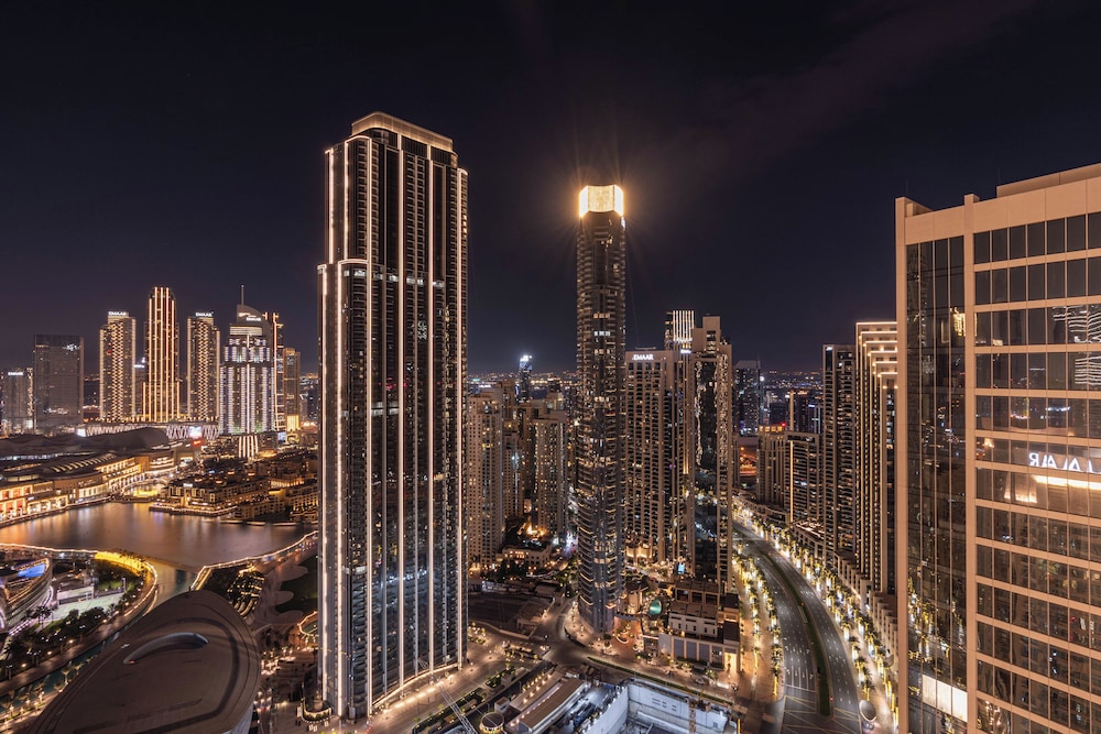Lux 3BHK Burj Khalifa & fountain view