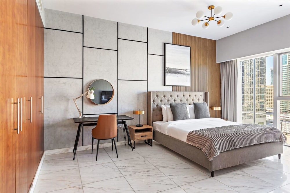 Silkhaus Spacious Central Park Studio
