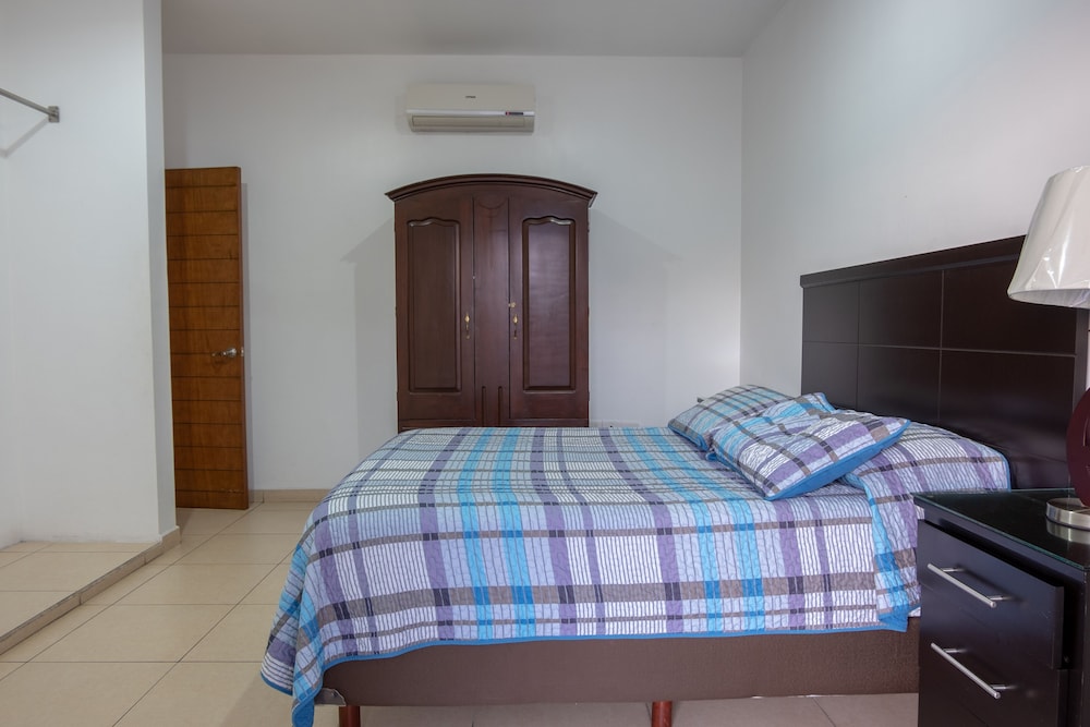 Apartamentos Torre II Condominios