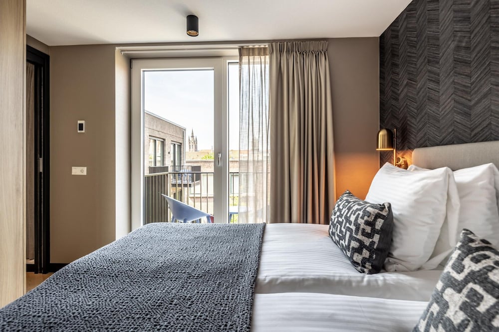 Playful and Luxurious Apartment in Heart of Delft