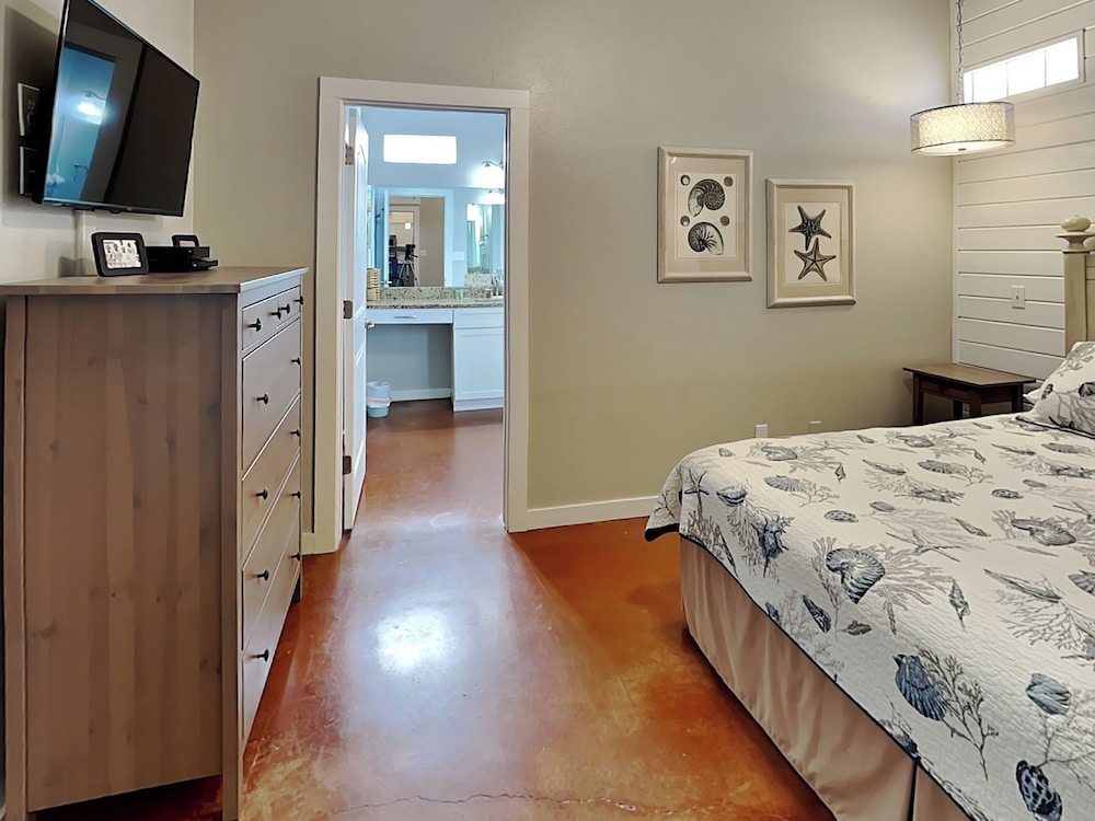 Sea Monkee by Silver Sands Vacation Rentals