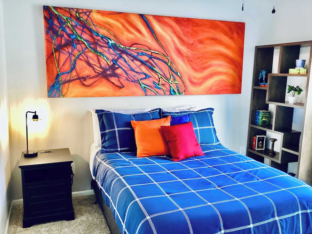 Marina Maison 2bdr Condo