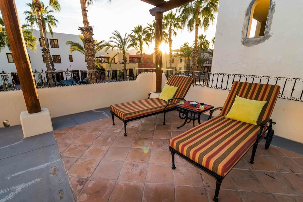 Casa Corazon FN 164 2 BR by Casago view 4