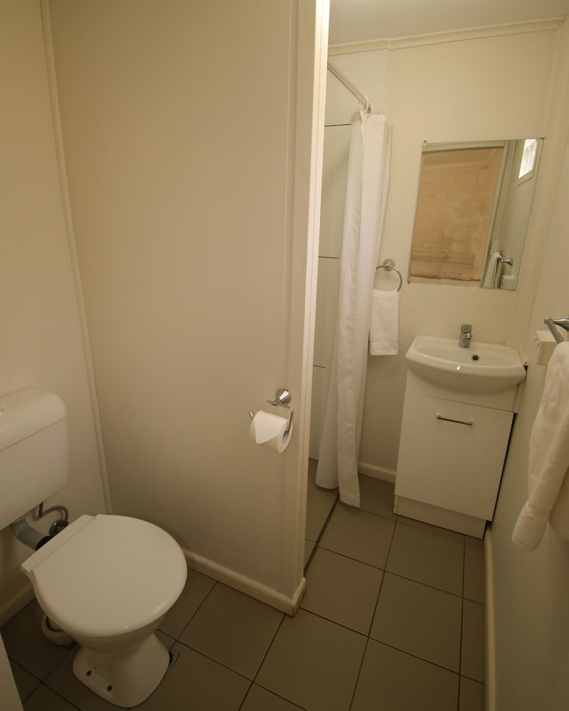 Cape Jervis Accommodation & Caravan Park