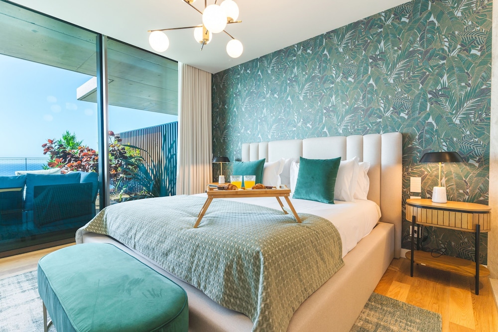 Seaside Escape by Atlantic Holiday