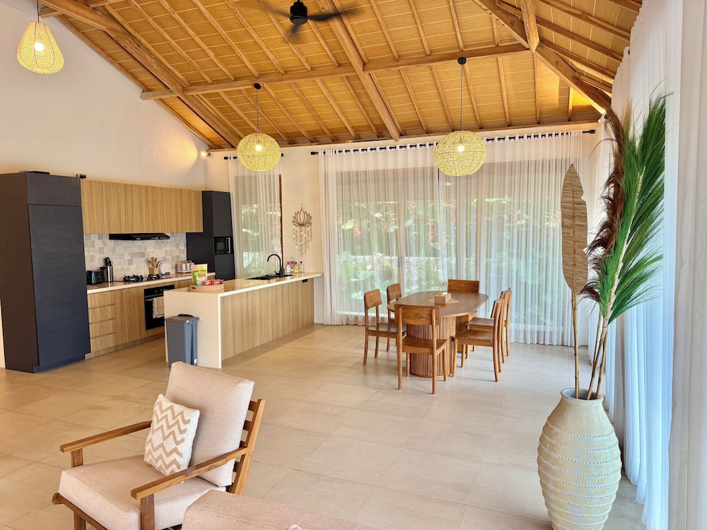 Villa Lily Bay
