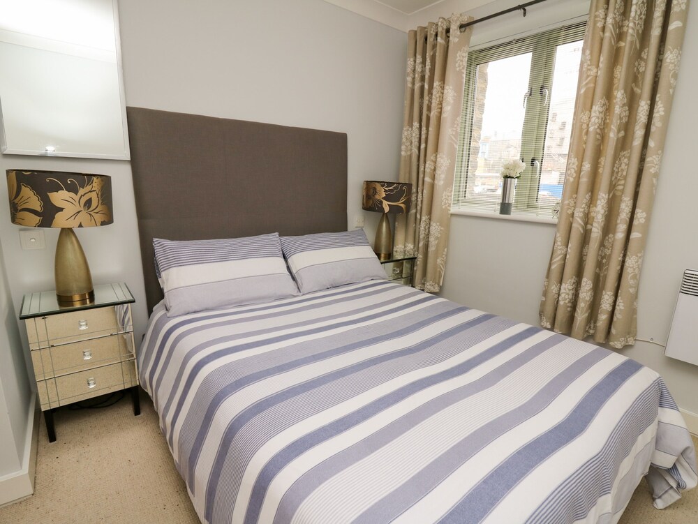 Flat 2