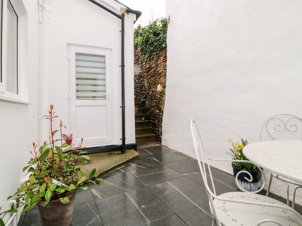 Cove Cottage