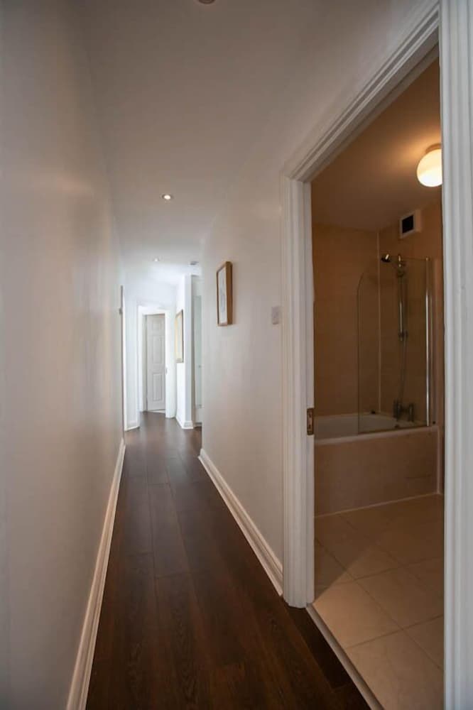 Grand Canal District Apartments