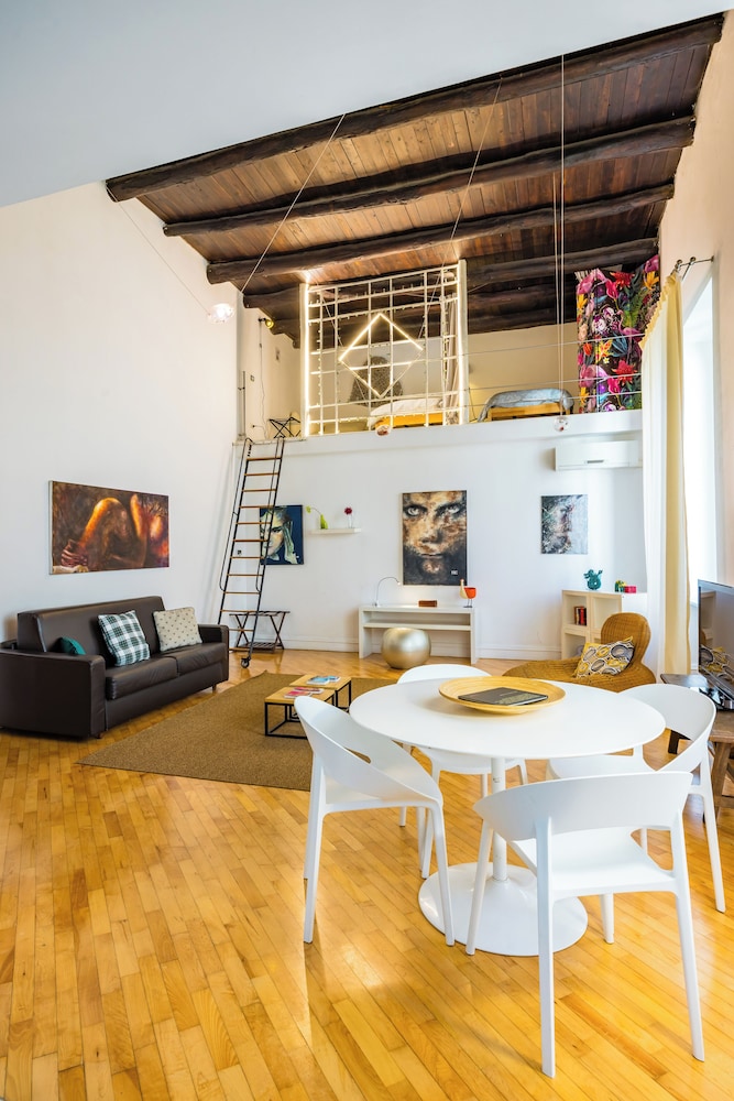 Splendido Loft by Napoliapartments