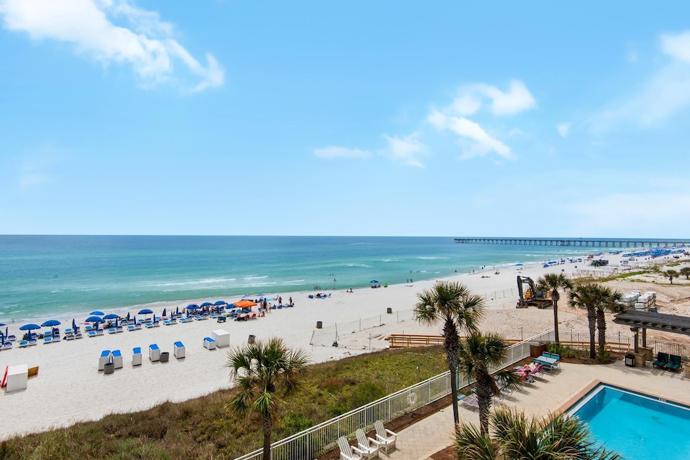 Aqua Resort 306