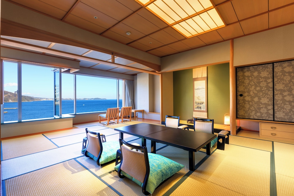 Atami Korakuen Hotel 25