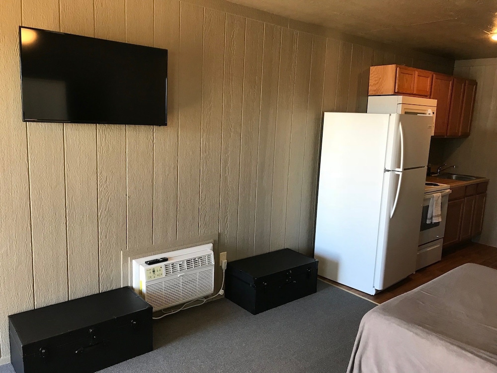 Railhead Rentals view 3