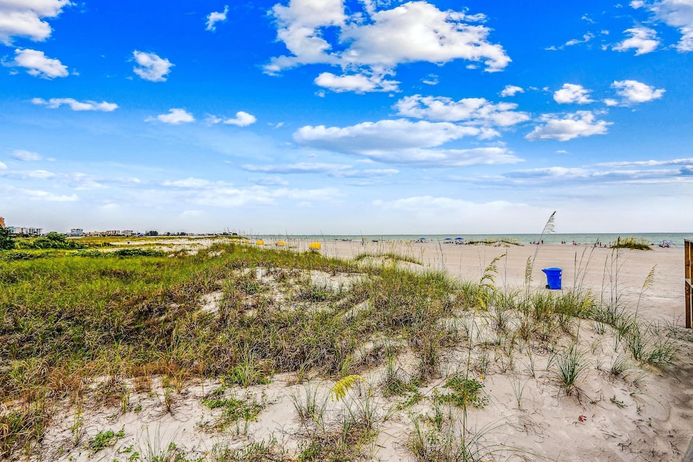Sand Dunes Townhome C1