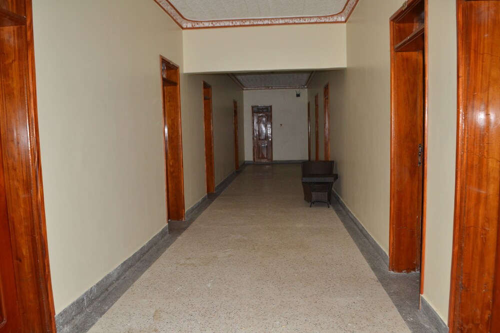 Muramia Motel