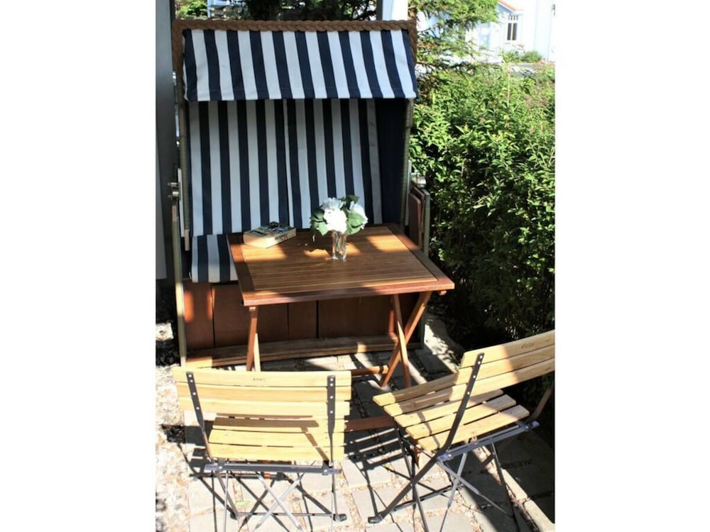 Lieselotte Modern Retreat