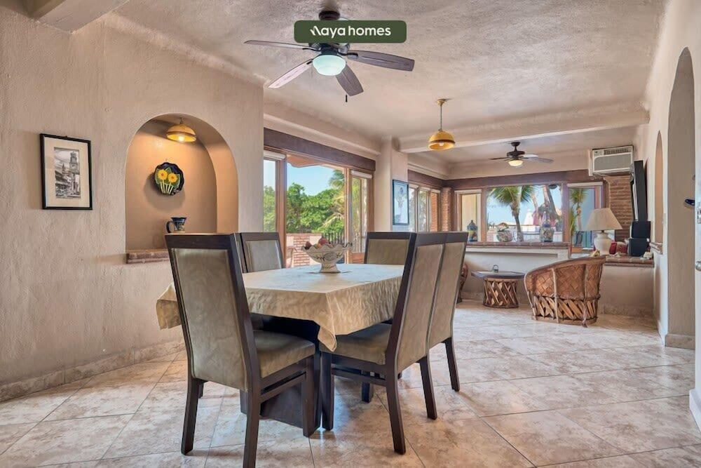 Ocean View 2Br Condo-balcony-beach-pool - 204