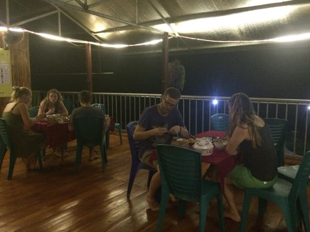 Hoang Chuyen Homestay