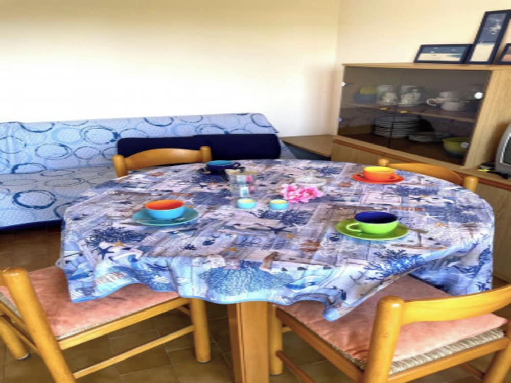 Beachside Bliss Cozy One-bedroom Flat - Beahost
