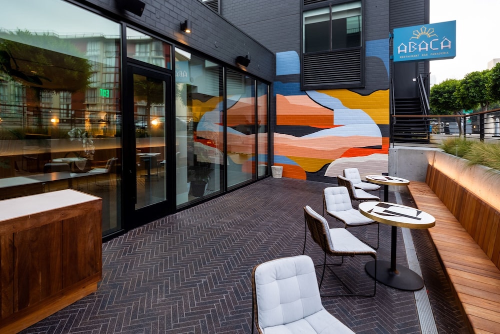 Kimpton Alton Fisherman's Wharf by IHG 91