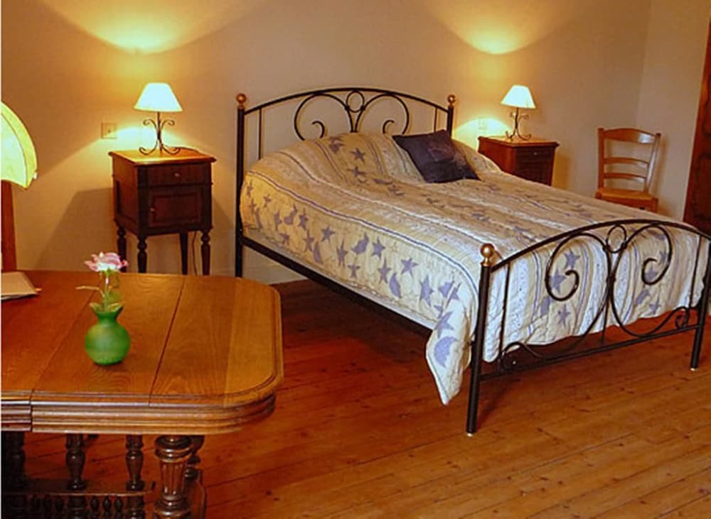 Chateau des Touches view 2