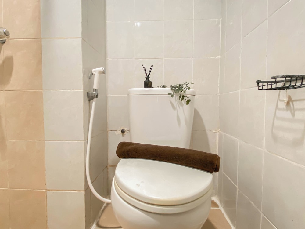 Nice & Cozy Studio Apartment At Taman Melati Margonda view 5